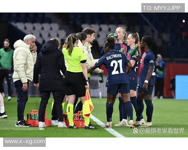 英超激战莱比锡凭红牌争议以一球小胜利物浦引发全场热议